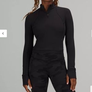 Lululemon It's Rulu Cropped Half Zip Size 6 Black